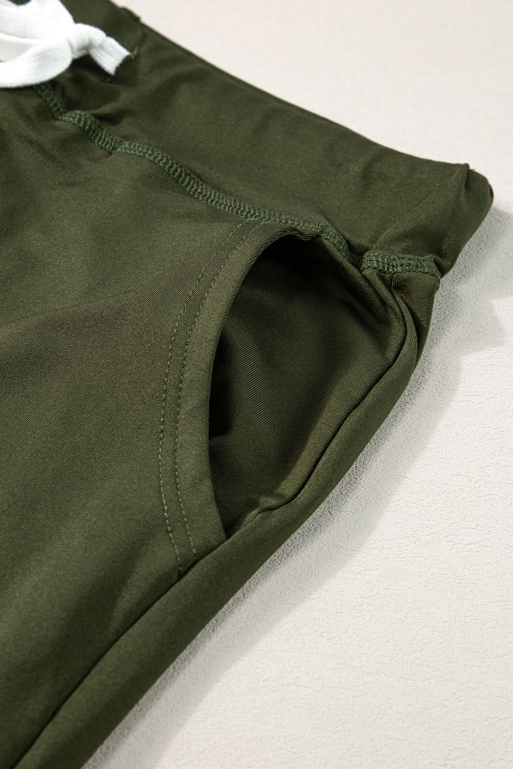 Moss green joggers with pockets - Love Salve